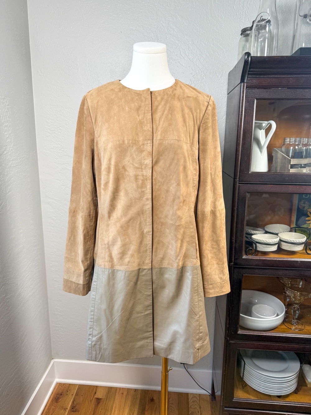 Chico’s Camel Suede Leather Colorblock Snap Front Coat Jacket Size 1